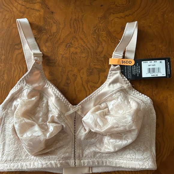 NWT Bali Soft Taupe bra - 36 DD - Picture 1 of 4